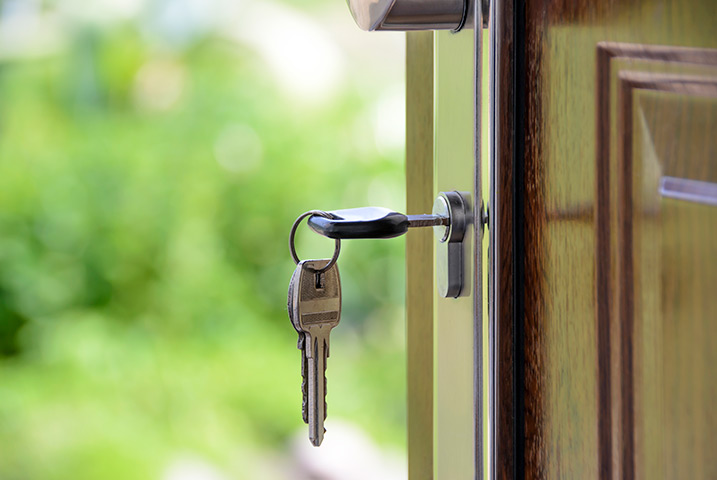 A2B Locks are able to provide local locksmiths in Walton Le Dale to repair your broken locks. 
